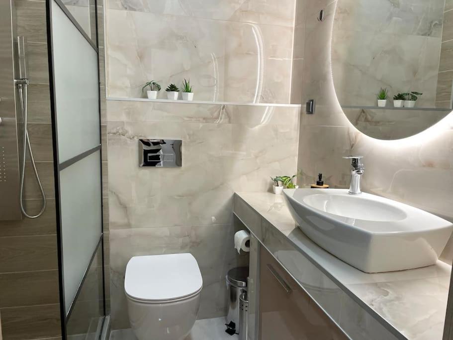 The Modern Apartment Thessaloniki Exterior photo